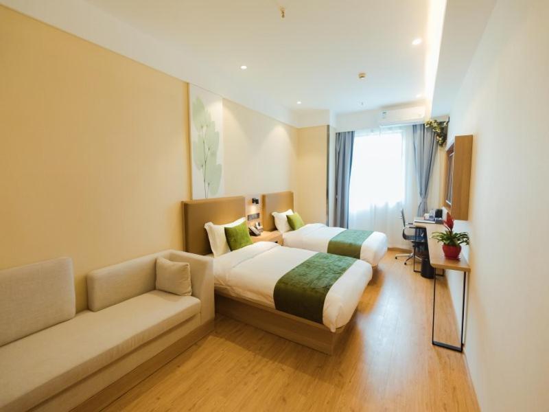 Greentree Inn Shanghai Huangxing Park Subway Station Express Hotel Exterior photo