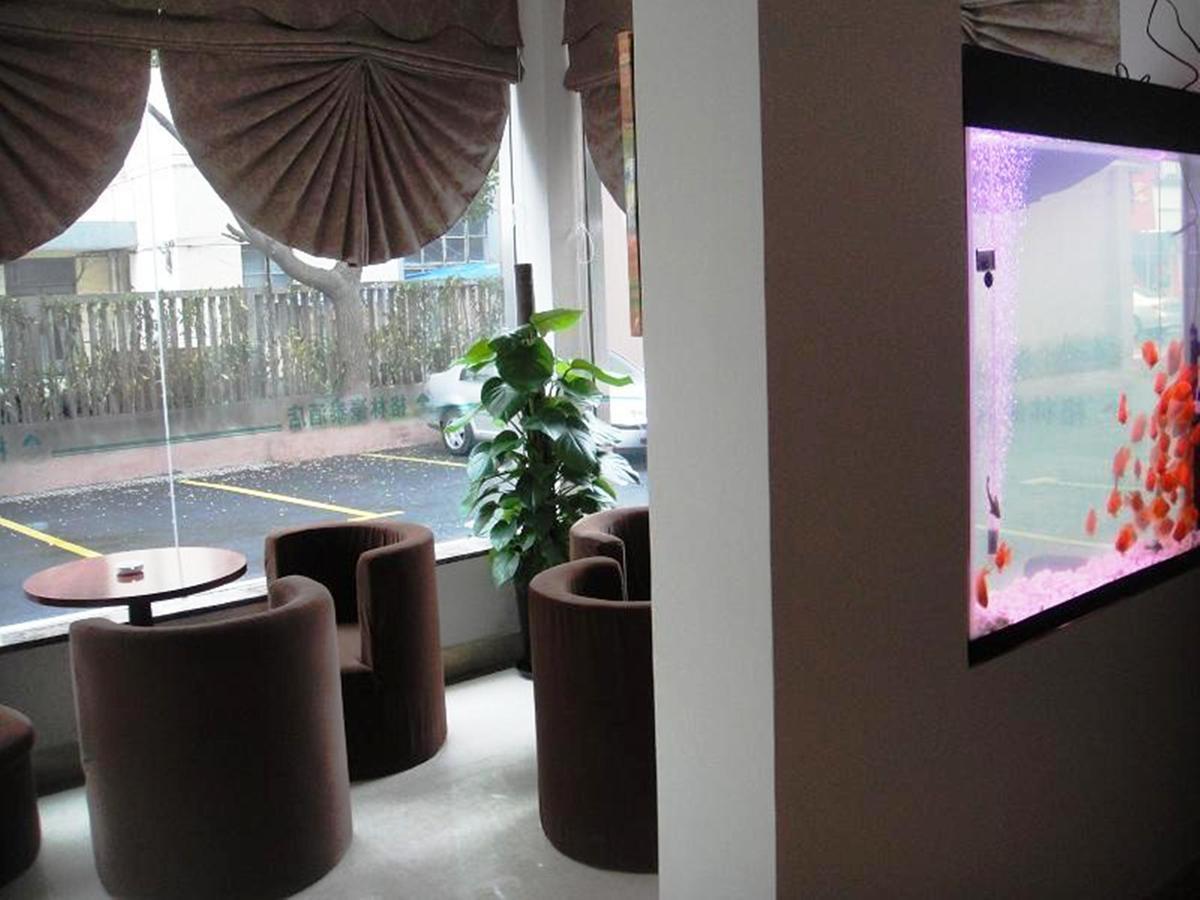 Greentree Inn Shanghai Huangxing Park Subway Station Express Hotel Exterior photo