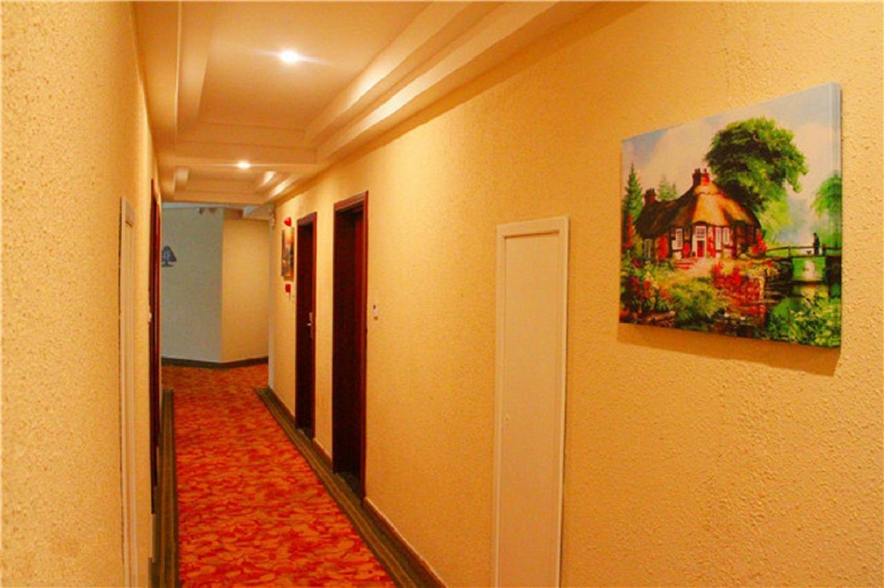 Greentree Inn Shanghai Huangxing Park Subway Station Express Hotel Exterior photo