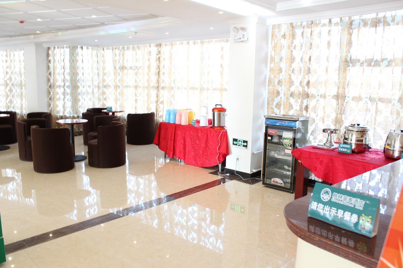 Greentree Inn Shanghai Huangxing Park Subway Station Express Hotel Exterior photo